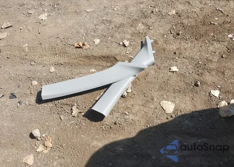 2020 Chevrolet Equinox Fwd Lt 1.5L Turbo z USA, uszkodzony, nr VIN 2GNAXKEV3L6260735